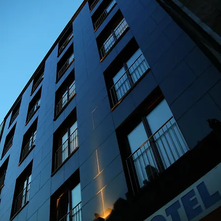 Schiller 5 Hotel-2